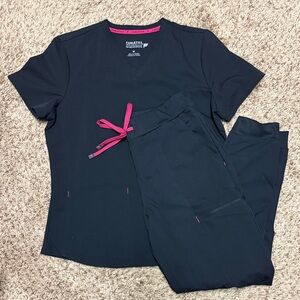 Fabletics Black and Pink Scrub Set